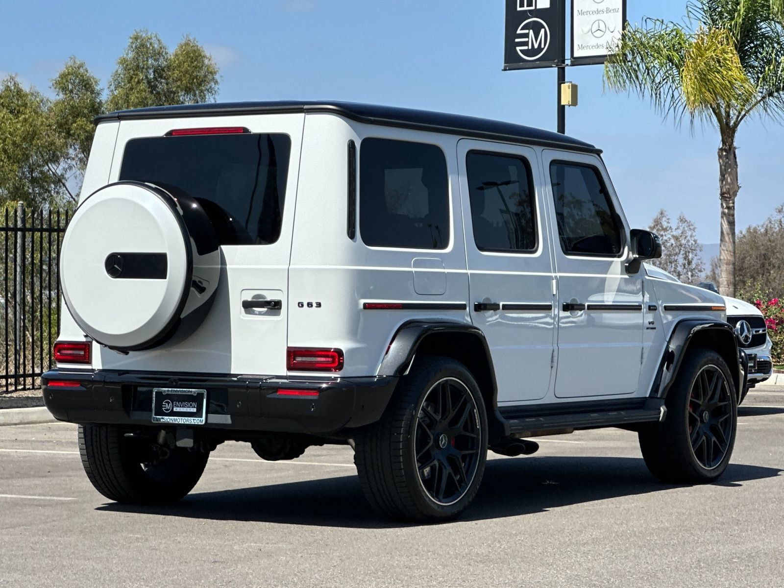 Used 2025 Mercedes-Benz G 63 AMG 4MATIC image 3