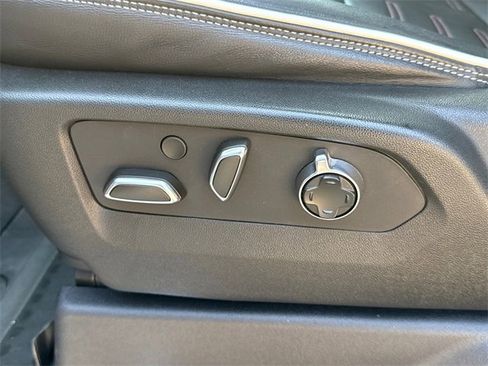 Used 2022 GMC Sierra 1500 AT4X image 21