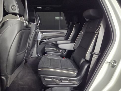 Used 2025 Cadillac Escalade Sport w/ Touring Package image 26