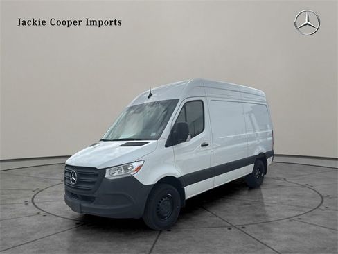New 2024 Mercedes-Benz Sprinter 144 Cargo image 25