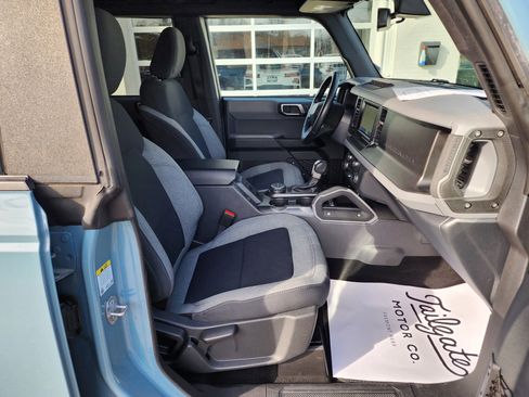 Used 2023 Ford Bronco Big Bend w/ Sasquatch Package image 11