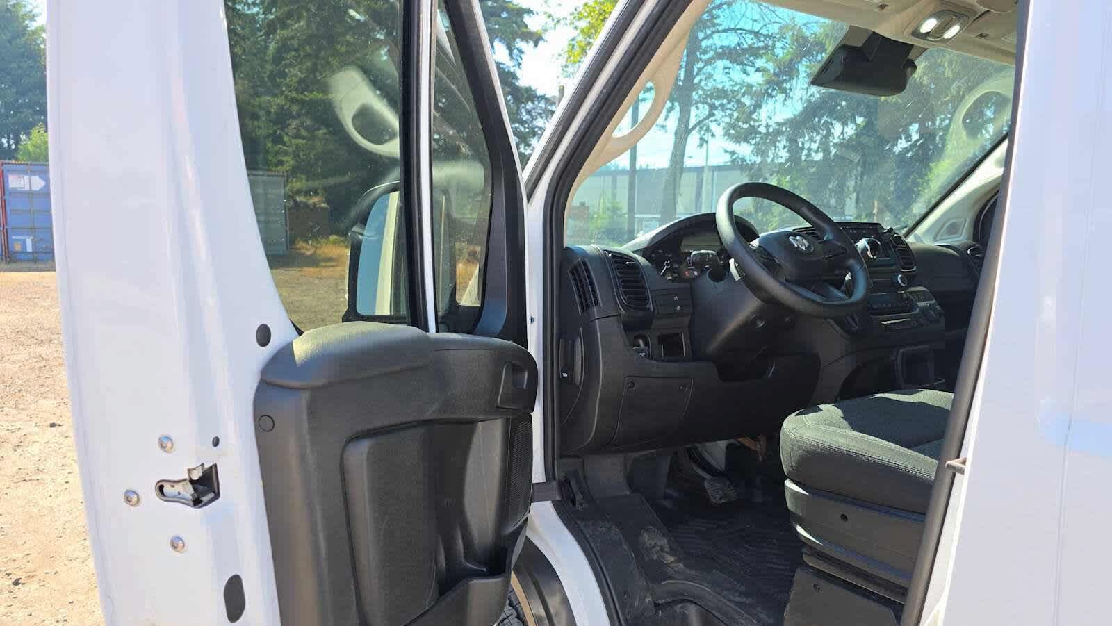 Used 2023 RAM ProMaster 2500 FWD image 20