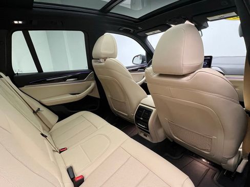 Certified 2022 BMW X3 xDrive30i w/ Premium Package 2 (ZPA) image 8