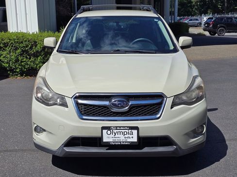 Used 2013 Subaru Crosstrek 2.0i Limited AWD/4WD image 2