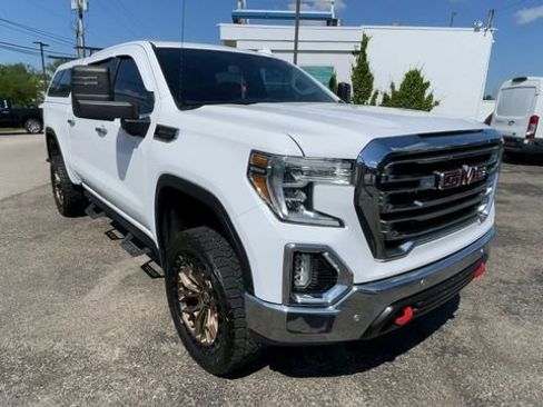Used 2019 GMC Sierra 1500 SLT w/ SLT Premium Plus Package AWD/4WD image 4