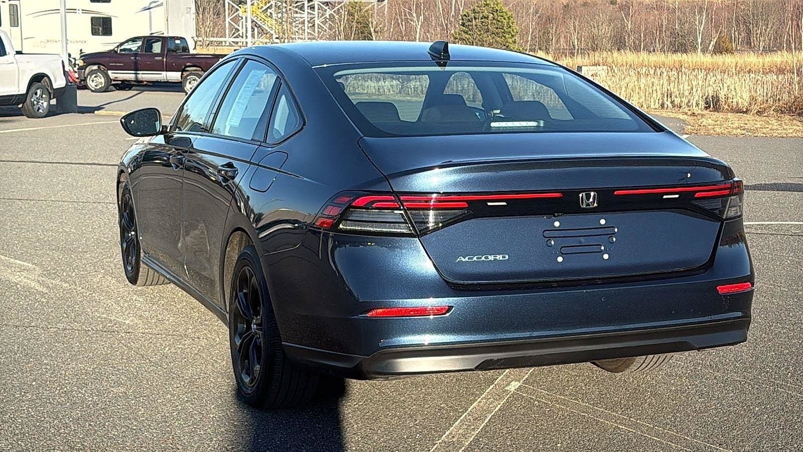 Used 2025 Honda Accord SE image 8