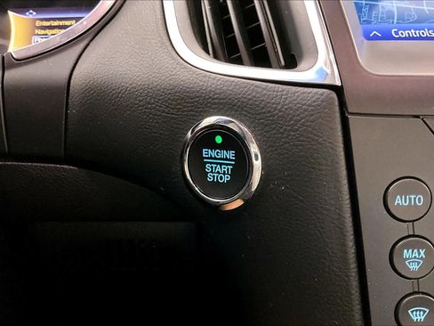 Used 2020 Ford Edge Titanium image 30