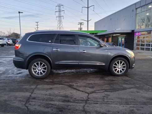 Used 2013 Buick Enclave Leather FWD image 4