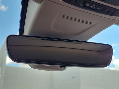 Used 2023 Honda CR-V EX-L image 26