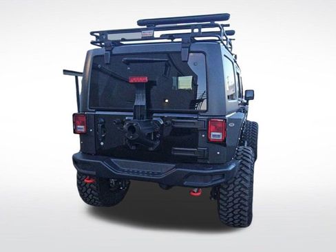 Used 2017 Jeep Wrangler Unlimited Rubicon image 7