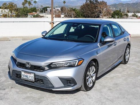 Certified 2022 Honda Civic LX image 3