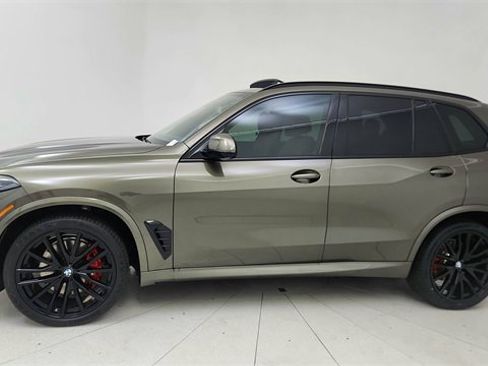 Used 2026 BMW X5 sDrive40i w/ M Sport Package image 3