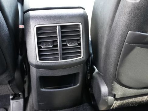 Used 2025 Kia Sportage X-Line AWD/4WD image 19