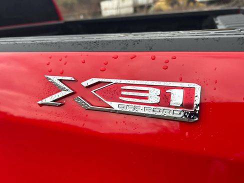 Used 2023 GMC Sierra 1500 Elevation w/ X31 Off-Road Package image 12