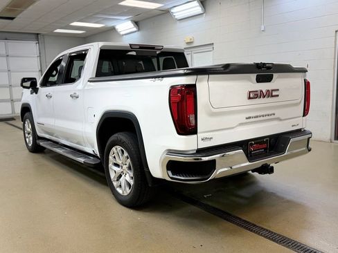 Used 2021 GMC Sierra 1500 SLT w/ SLT Premium Package AWD/4WD image 8