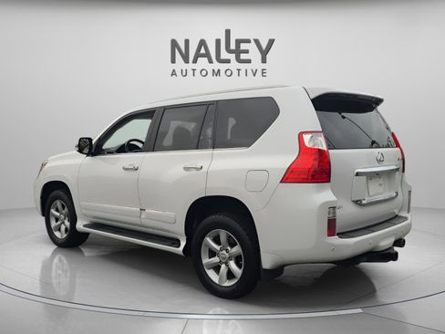 Used 2012 Lexus GX 460 image 2