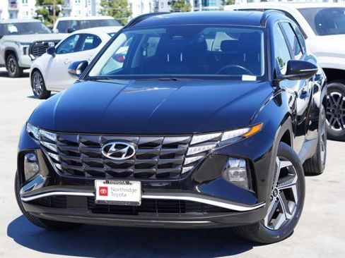 Used 2023 Hyundai Tucson SEL w/ Convenience Package image 4