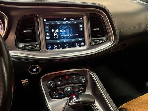 Used 2021 Dodge Challenger R/T Scat Pack w/ Plus Package image 22