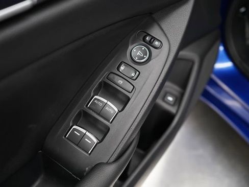Used 2019 Honda Accord Sport image 11