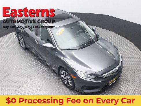 Used 2017 Honda Civic EX image 3
