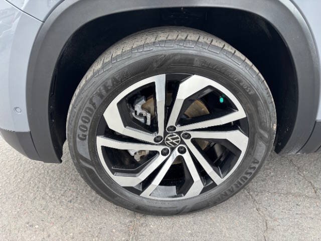 Used 2021 Volkswagen Atlas Cross Sport SEL Premium AWD/4WD image 9