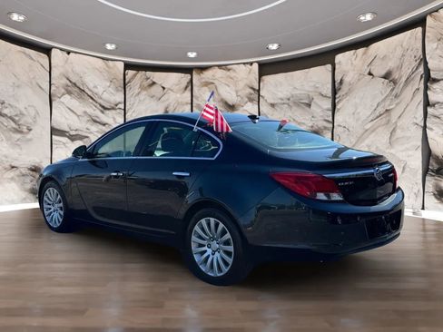Used 2012 Buick Regal Premium image 3