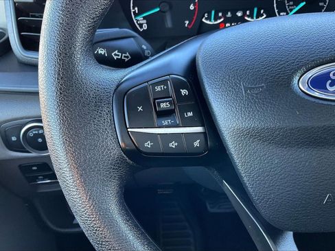 Used 2023 Ford Transit 350 XLT image 15