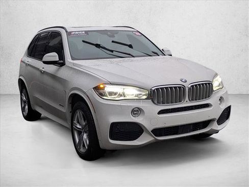 Used 2015 BMW X5 xDrive50i image 3
