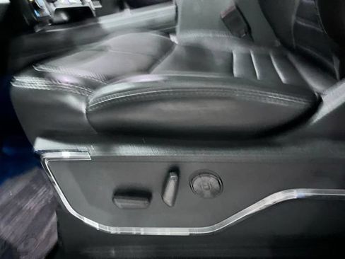 Used 2025 Ford F250 Platinum AWD/4WD image 21