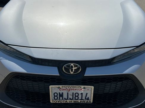 Used 2020 Toyota Corolla LE FWD image 12
