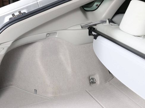 Used 2010 Toyota Prius FWD image 39