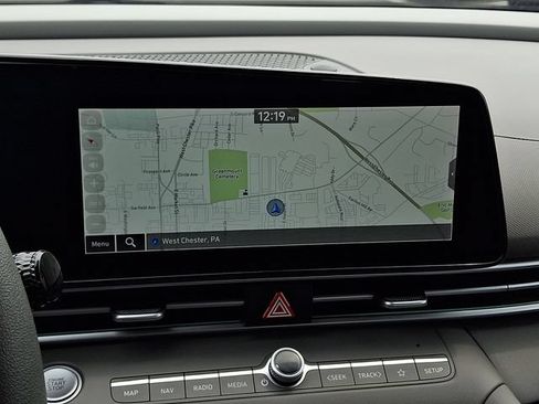 Used 2024 Hyundai Elantra SEL FWD image 16