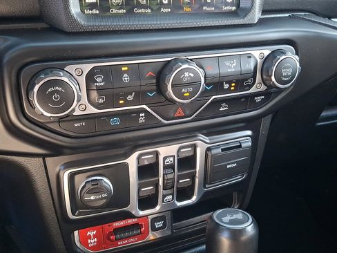 Used 2023 Jeep Wrangler Unlimited Rubicon 4xe w/ Cold Weather Group image 15