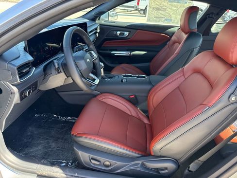 New 2025 Ford Mustang Premium image 19