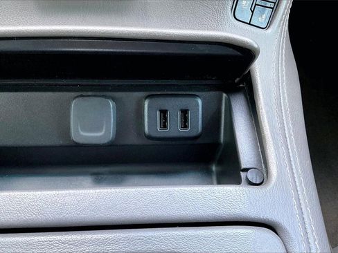 Used 2019 GMC Yukon Denali image 34