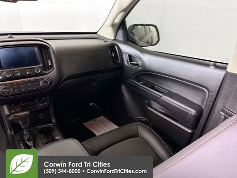 Used 2021 GMC Canyon AT4 AWD/4WD image 25