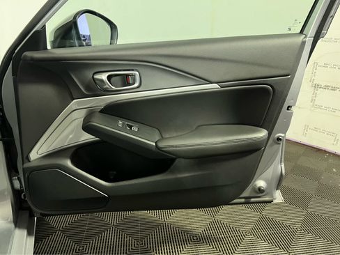Certified 2025 Acura Integra FWD image 30