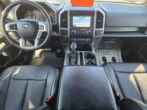 Used 2018 Ford F150 Lariat w/ Equipment Group 502A Luxury AWD/4WD image 11