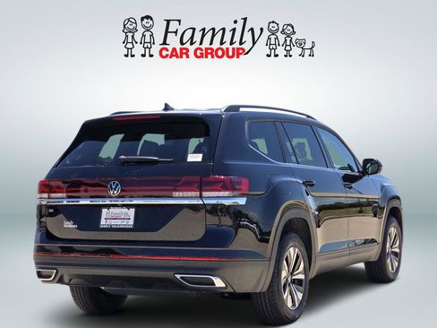 New 2026 Volkswagen Atlas SE FWD image 4