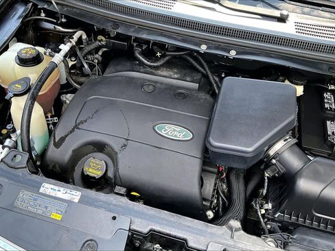 Used 2013 Ford Edge SEL image 30