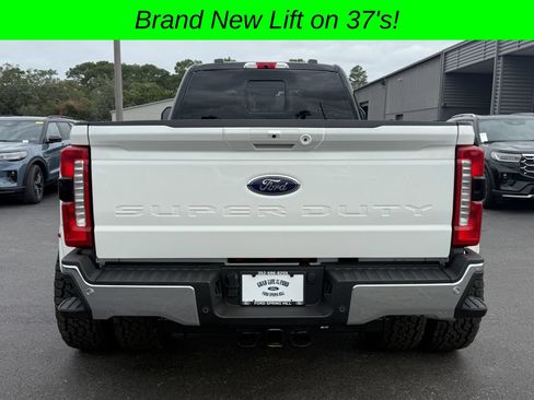 Used 2025 Ford F350 Lariat w/ Lariat Ultimate Package AWD/4WD image 6