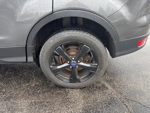 Used 2017 Ford Escape SE w/ Equipment Group 201A AWD/4WD image 27