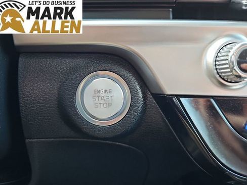 Used 2025 Kia Telluride S image 16