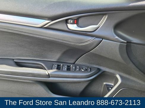 Used 2018 Honda Civic EX-L image 27