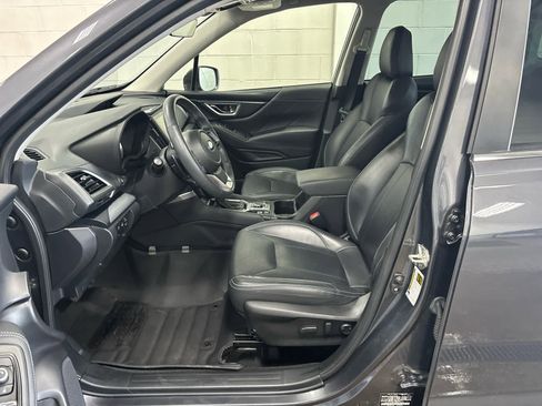 Used 2021 Subaru Forester Limited w/ Popular Package #3 image 35