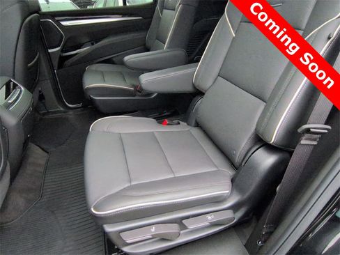 Used 2025 Cadillac Escalade Sport w/ LPO, ONYX Package image 20