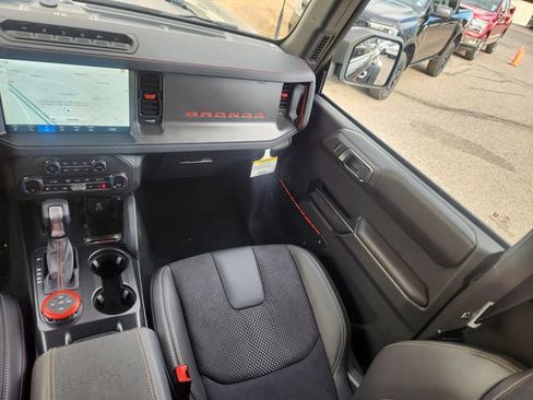 New 2025 Ford Bronco Raptor image 12
