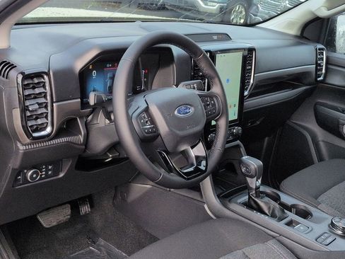 New 2025 Ford Ranger XLT w/ FX4 Off-Road Package image 12