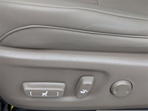 Used 2020 Lexus GX 460 Premium image 21