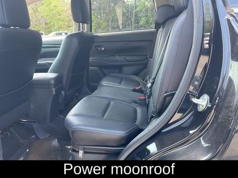 Used 2016 Mitsubishi Outlander GT image 7